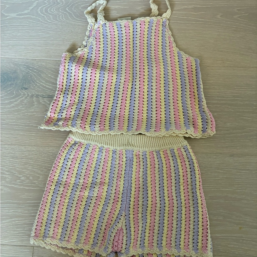 Adorable crochet set